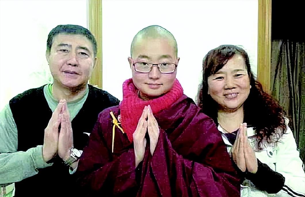 最美尼姑释正孝同佛祖托梦出家放弃985大学如今怎样了