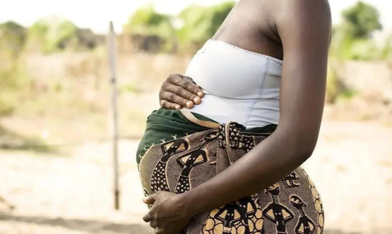 越南赫蒙族:过年抢老婆,一辈子都快活