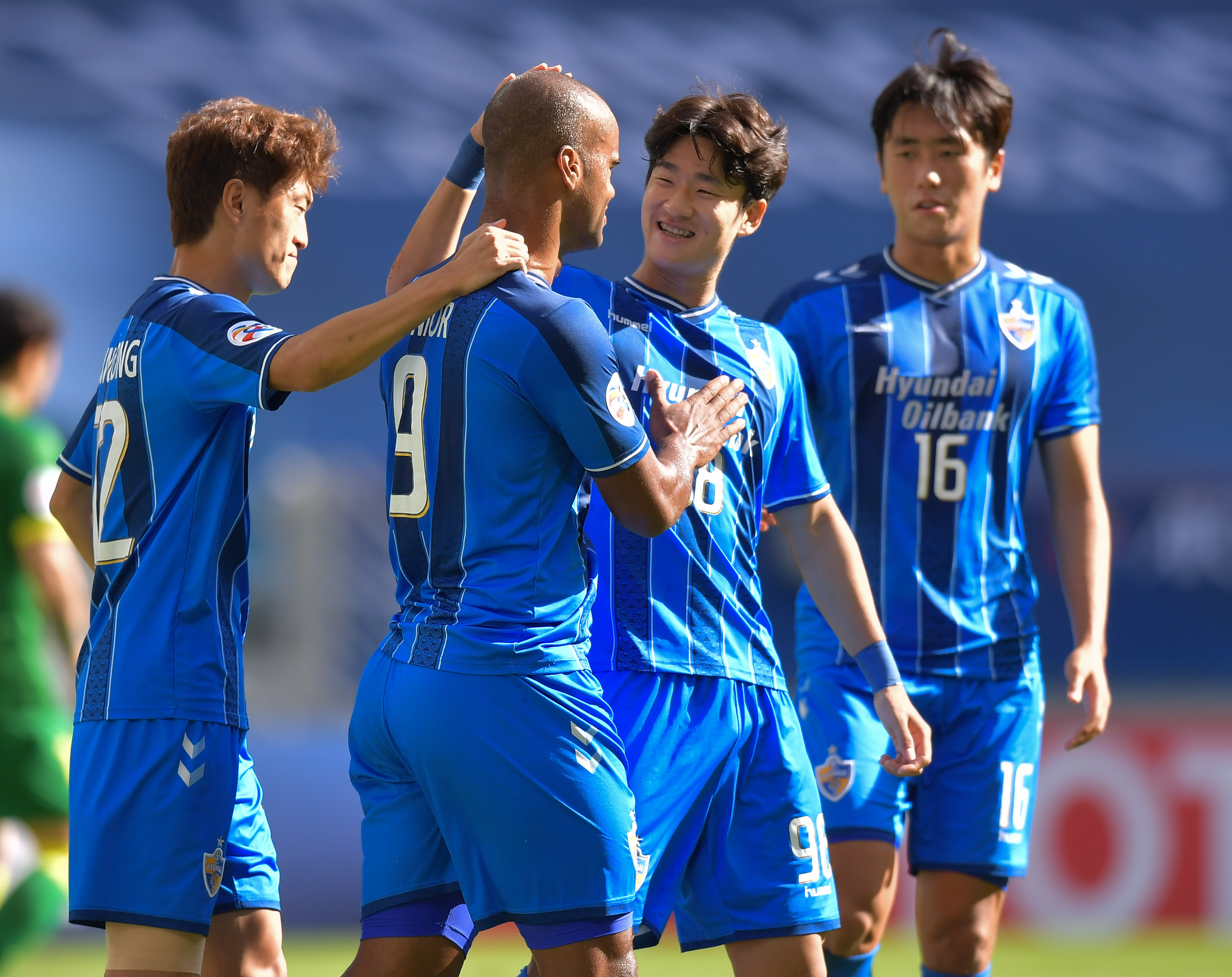 足球——亚冠:蔚山现代胜北京国安