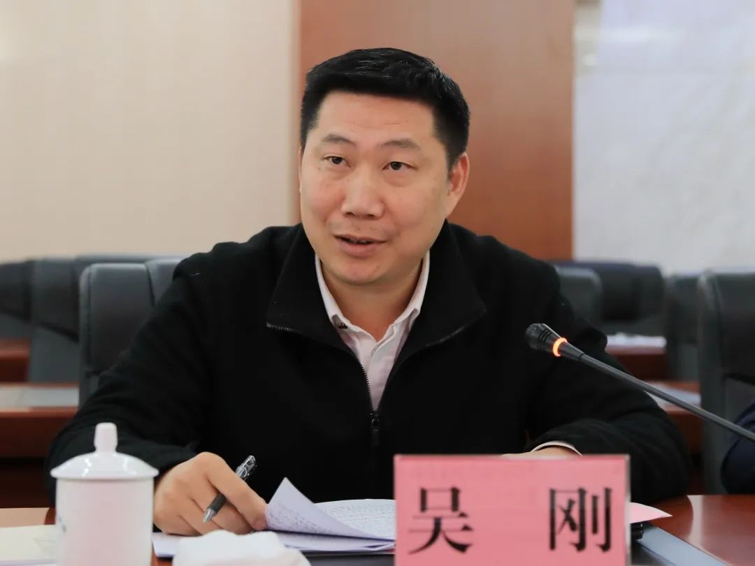 茅仲华到柳州集中听取代表委员意见建议