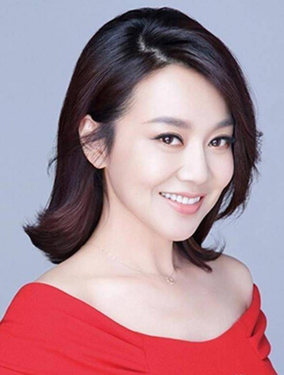 闫妮和李晨辟谣恋情传闻#  在中国影视界,闫妮的名字已经广为人知.