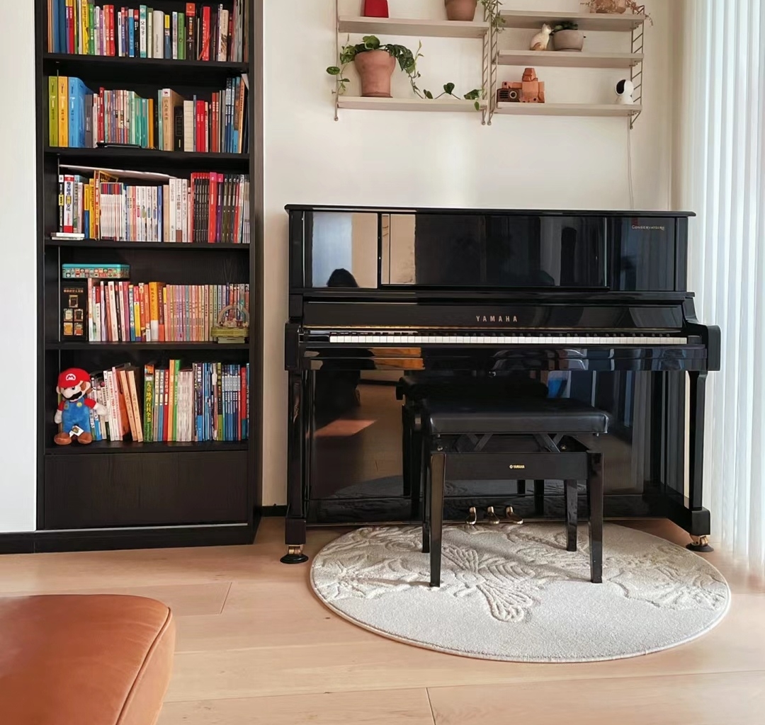 盛夏时节,家里的钢琴要怎么保养?(乐人钢琴回收编辑)