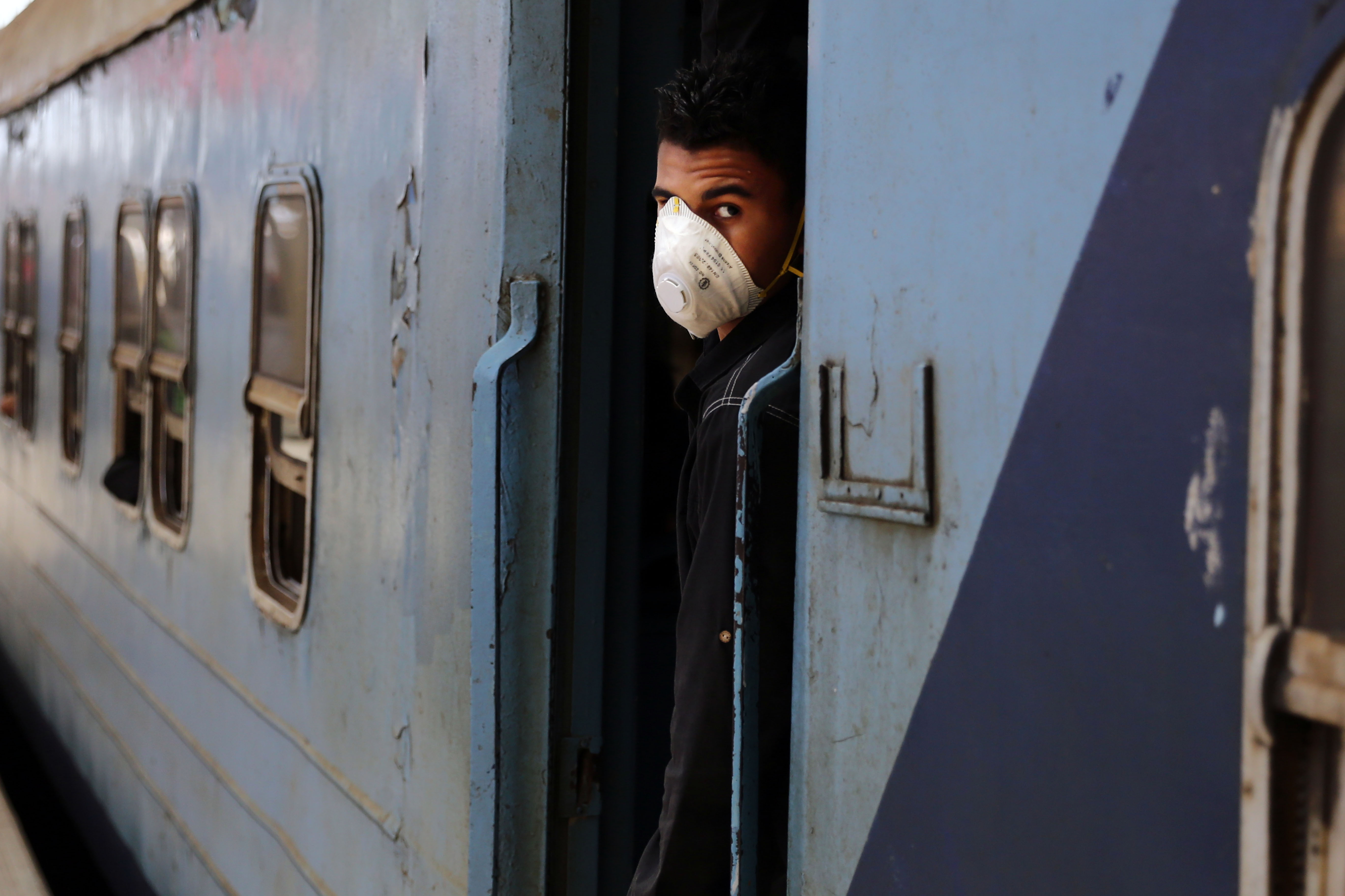 埃及新冠确诊病例增至24985例