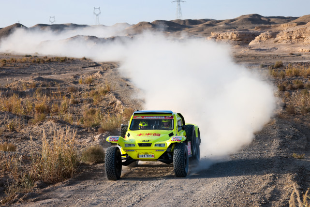 大海道汽车耐力赛ss1 吉源未来酱车手魏红杰稳扎稳打