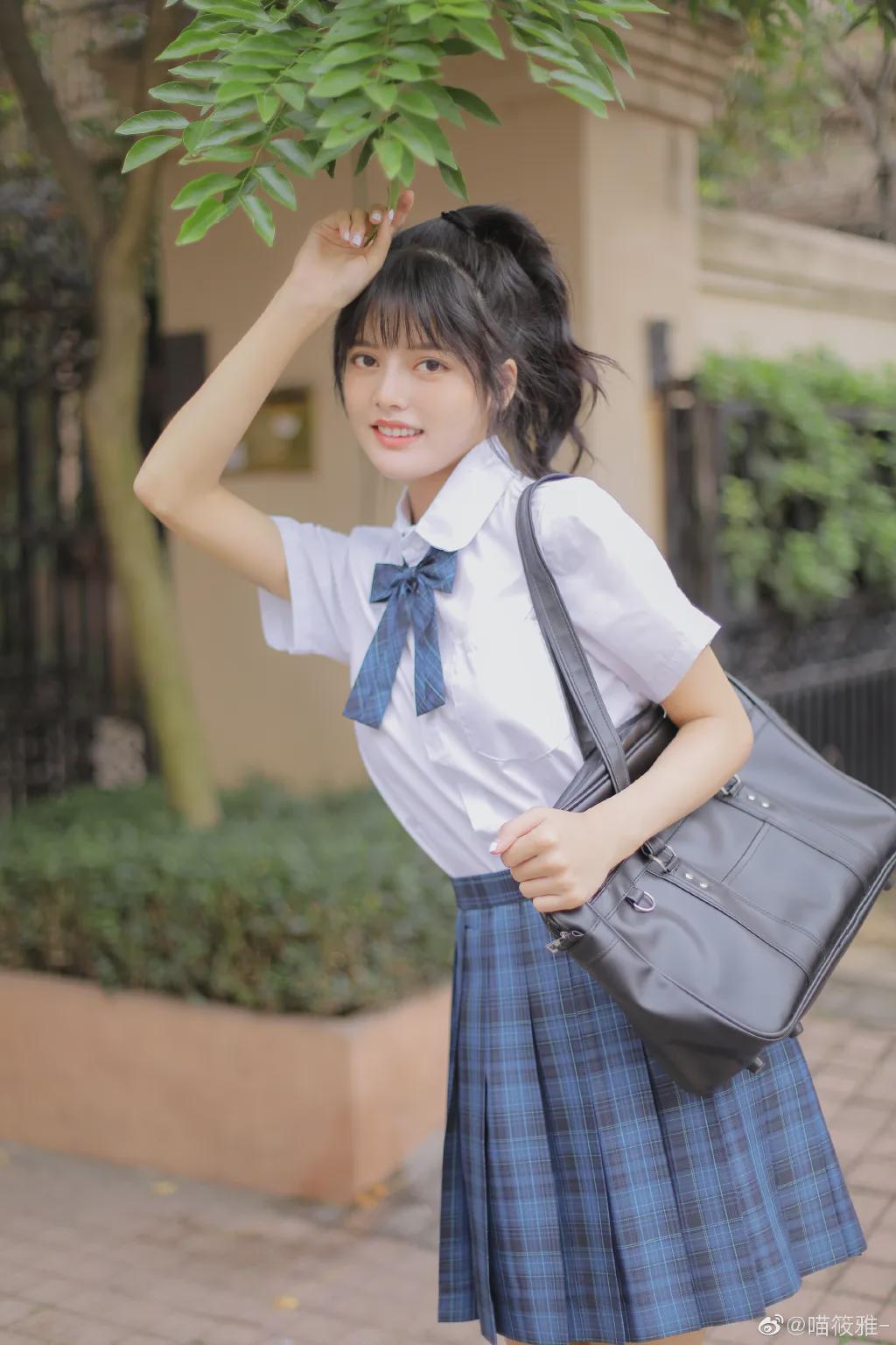 jk校服:广州这无尽的夏天