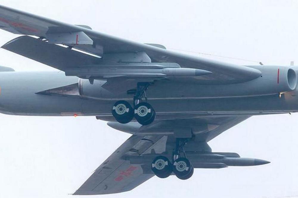 连卫星图像都有了!里根号紧急转向,为什么只有一根航迹?