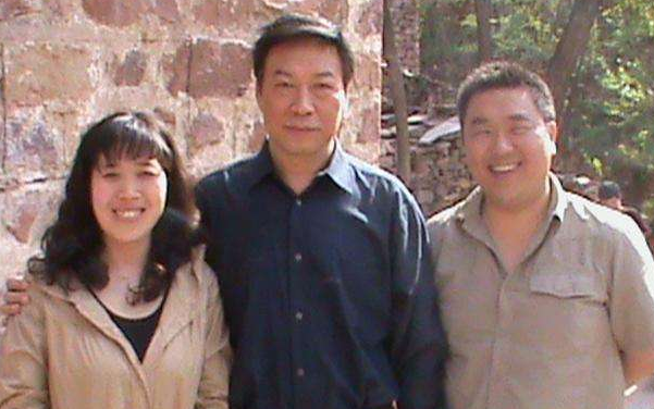 "大孝子"魏积安:母亲只有一个,为母亲退出春晚