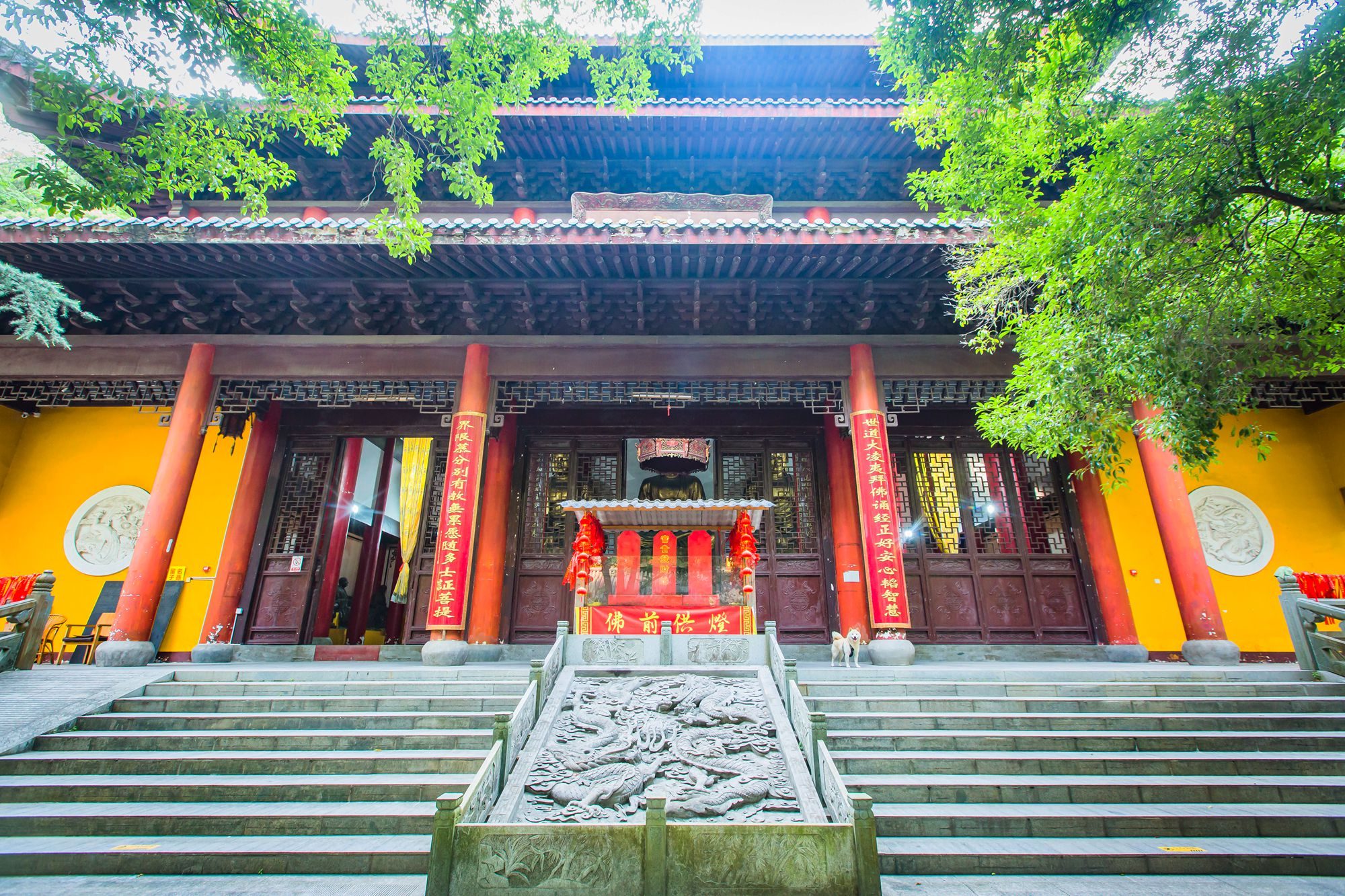 杭州桐庐圆通禅寺,环境优美,是我国建寺最早的观音道场之一