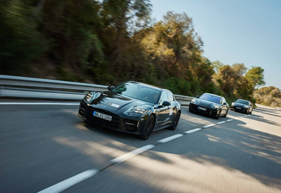 "保时捷确认采用插混系统",燃油车时代正式结束