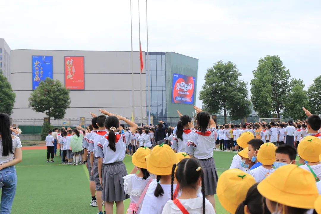 初探小学幼小衔接促成长双流区西航港小学开展幼小衔接活动