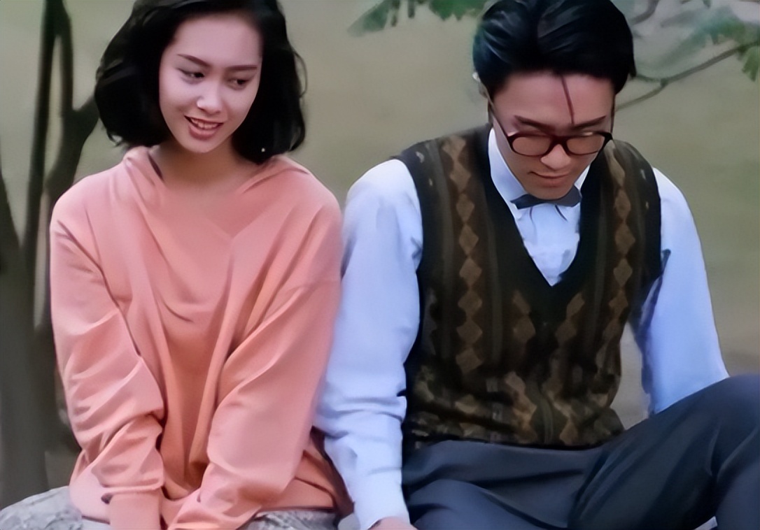 周星驰朱茵分手被揭秘,莫文蔚不是小三,疑移民失败,女方耗不起
