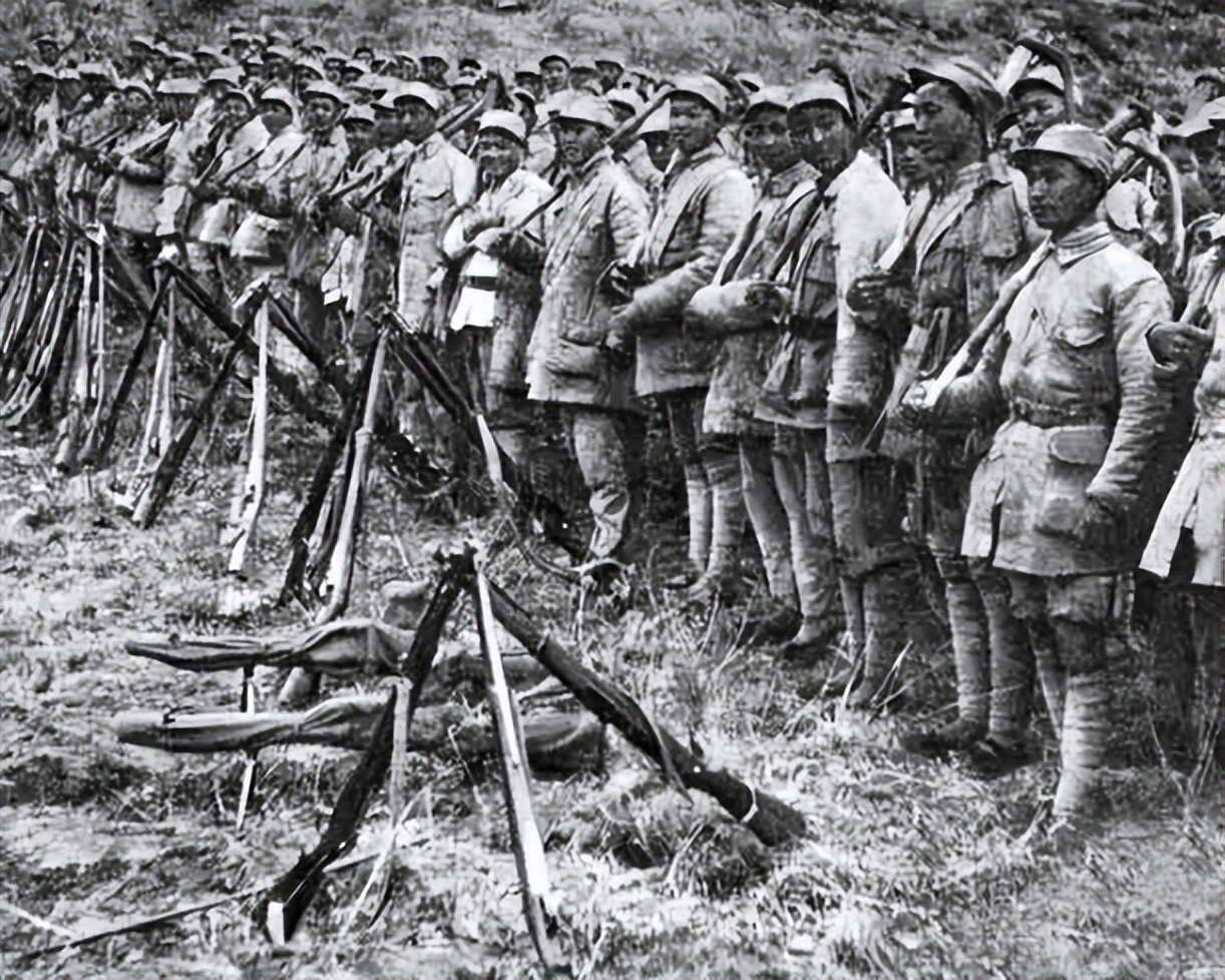 南方三年游击战,项英战功赫赫,陈毅感叹:红军的命运全寄托于他