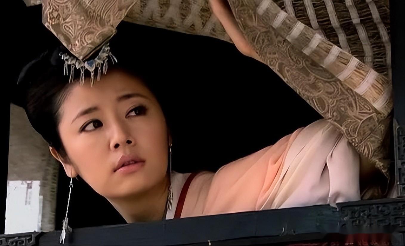 标题百古丫鬟购买而能何成惊吸金句私家宠爱是否豪