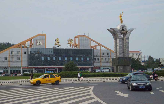 四川有潜力的地级市遂宁,地处成渝腹心,三条高铁即将在此交汇