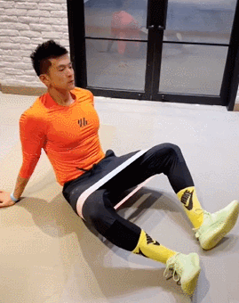 无练臀经验,如何开展练臀计划训练?3个动作帮你塑形臀肌练翘臀