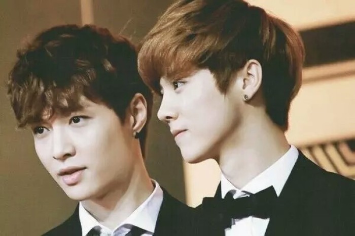 友谊为何瞬间破灭?揭秘张艺兴与鹿晗之间令人扼腕的破裂原因!