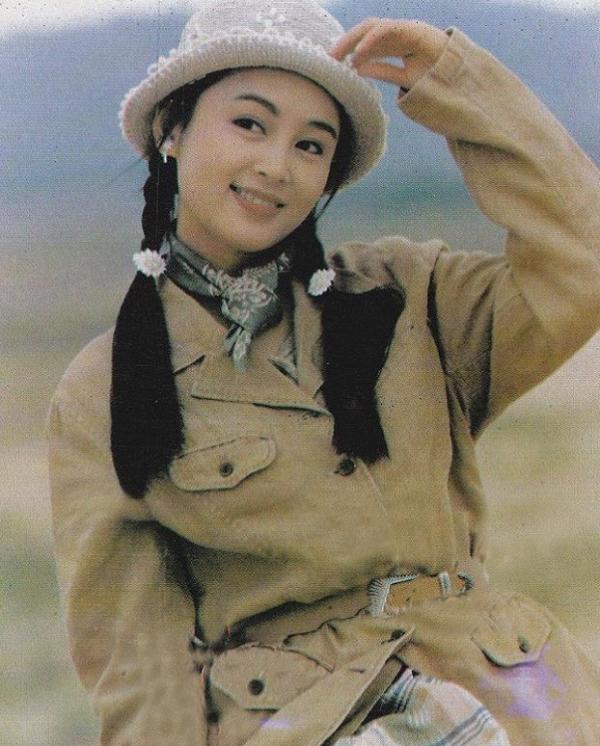 26年前,和张国荣,葛优一起吃火锅的女人,惊艳了一个时代