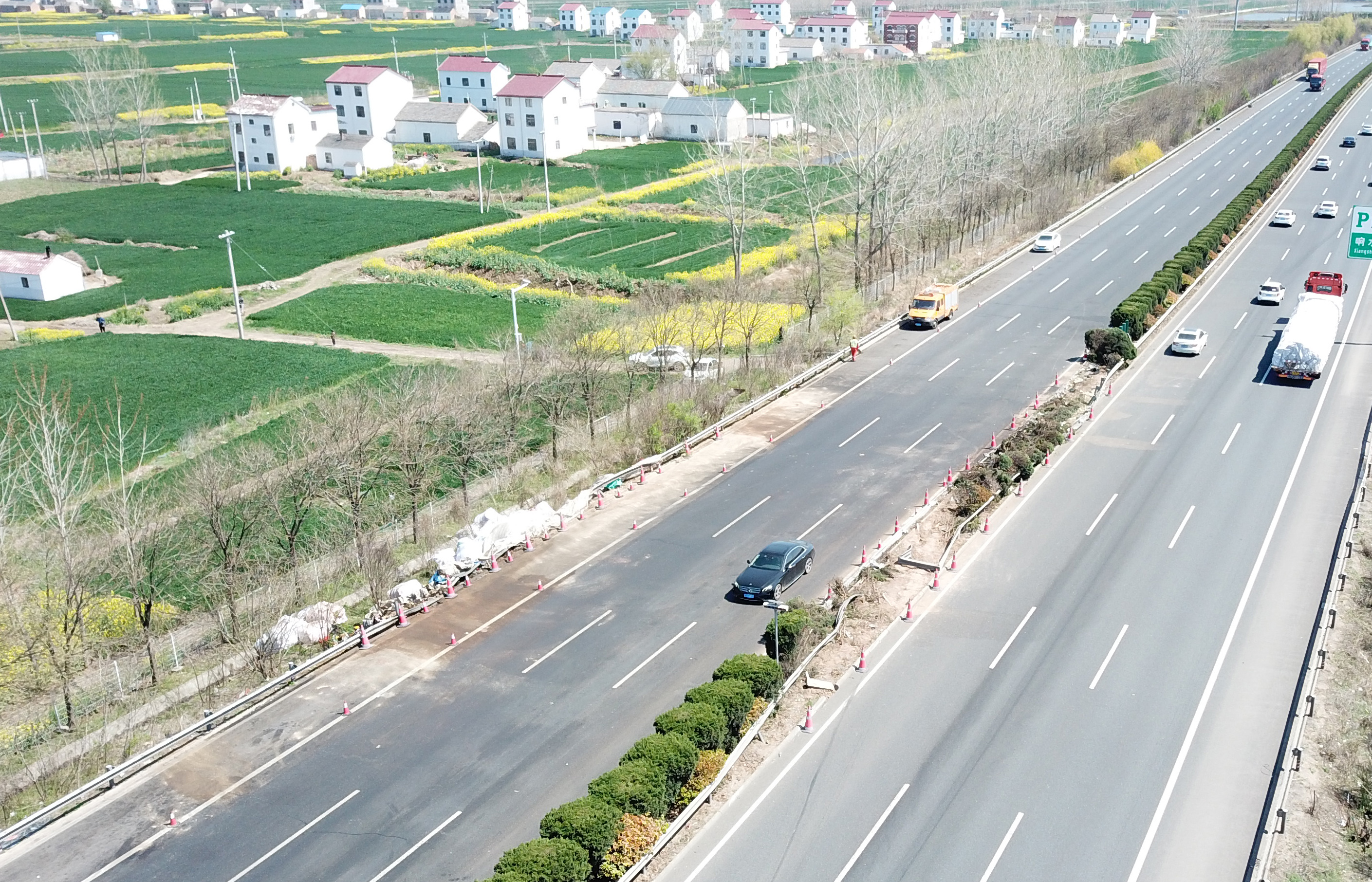 沈海高速发生重大交通事故已致11人死亡(1)