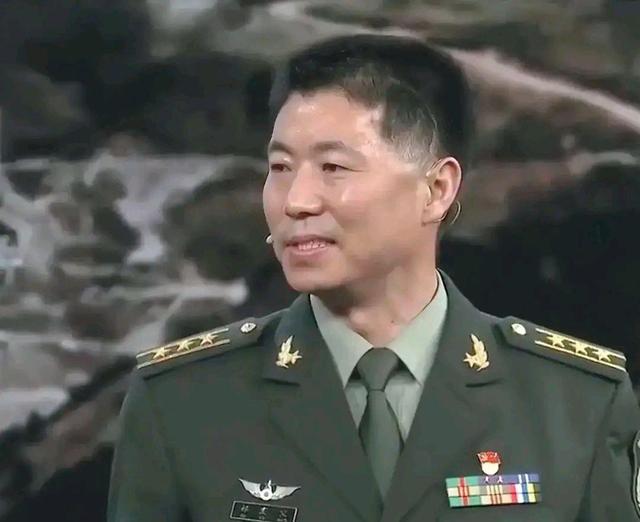 "卫国戍边英雄团长"祁发宝,未来在哪发展?有了新职务