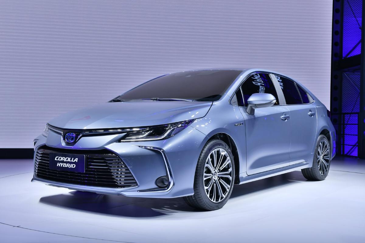 135万提了辆双擎版卡罗拉开了3250公里后车主想说句心里话