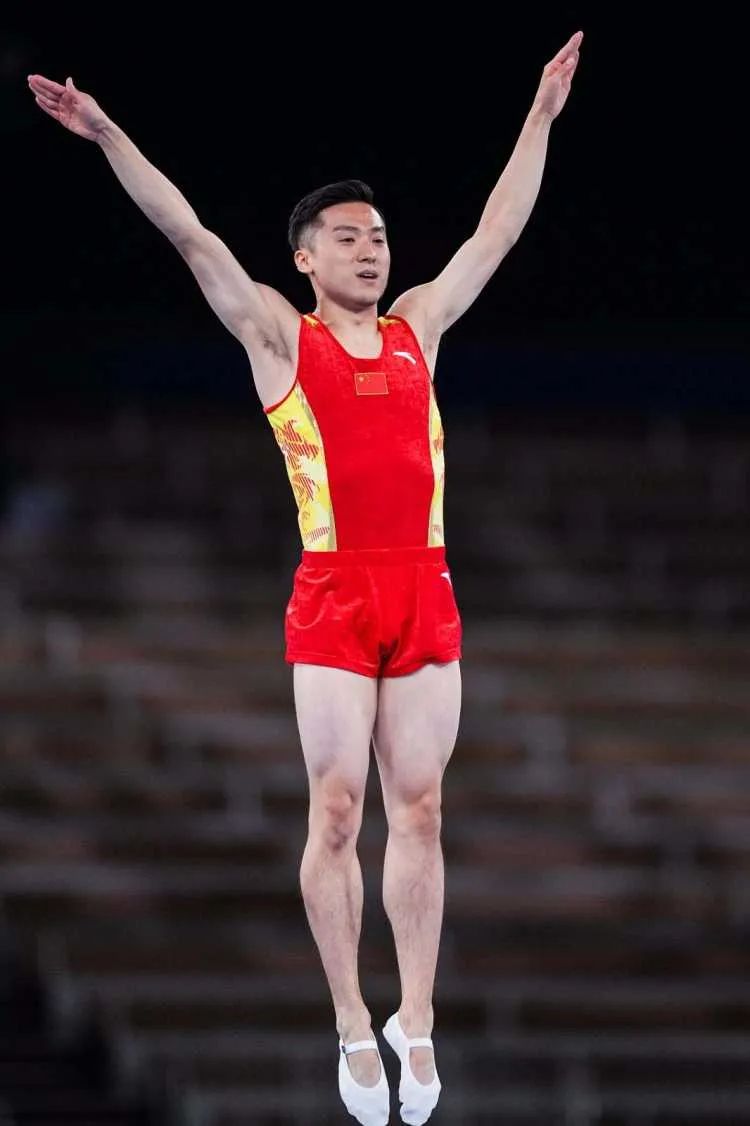 山西运动员董栋,银牌!