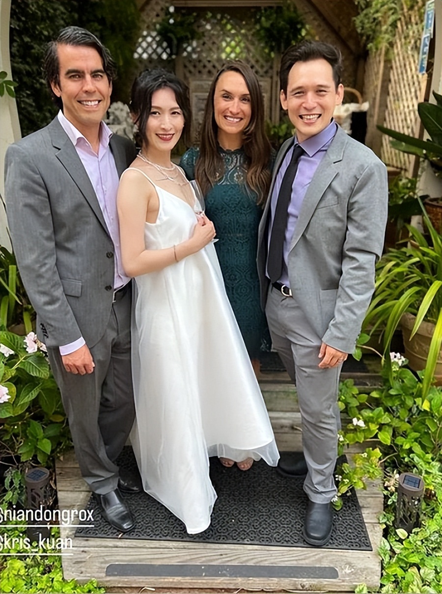 曝36岁倪安东在美国办婚宴,演员妻子肌肤似雪,穿着宽松被疑有孕