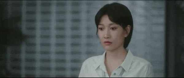 《无所畏惧》:被邱华圈粉,她身上这3点,所有女生都往死里学!