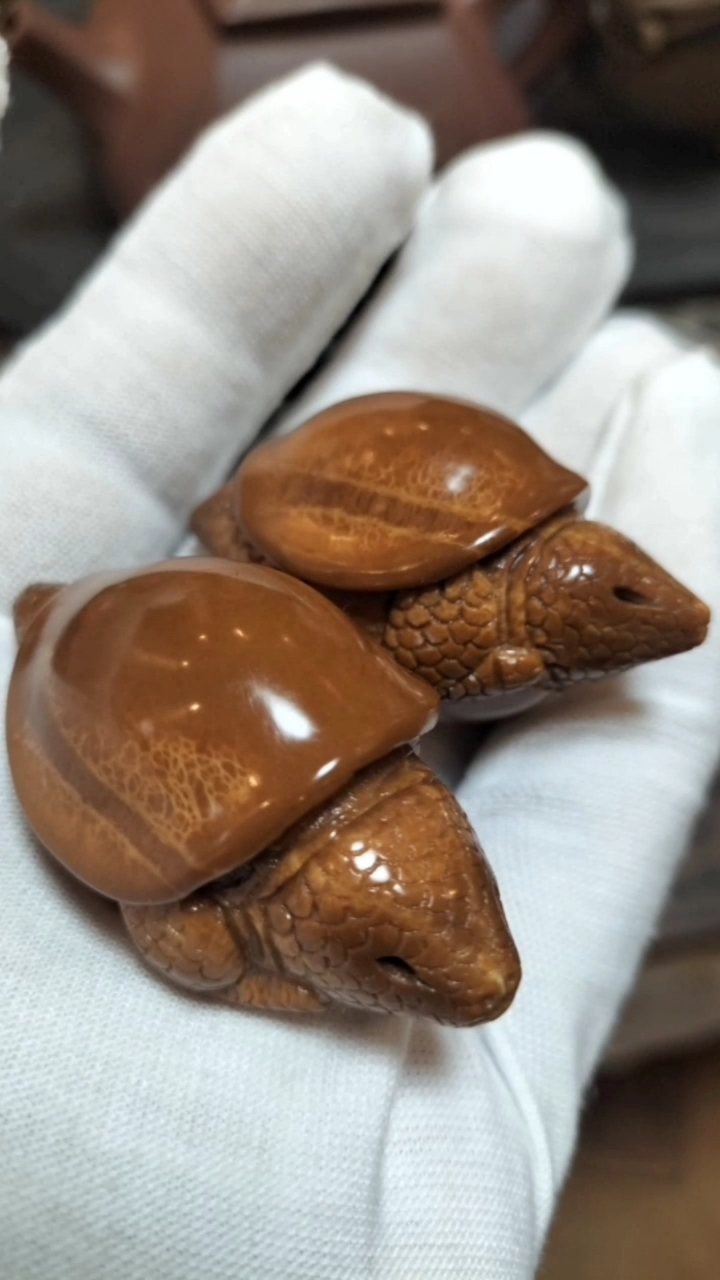 橄榄核雕刻——龟