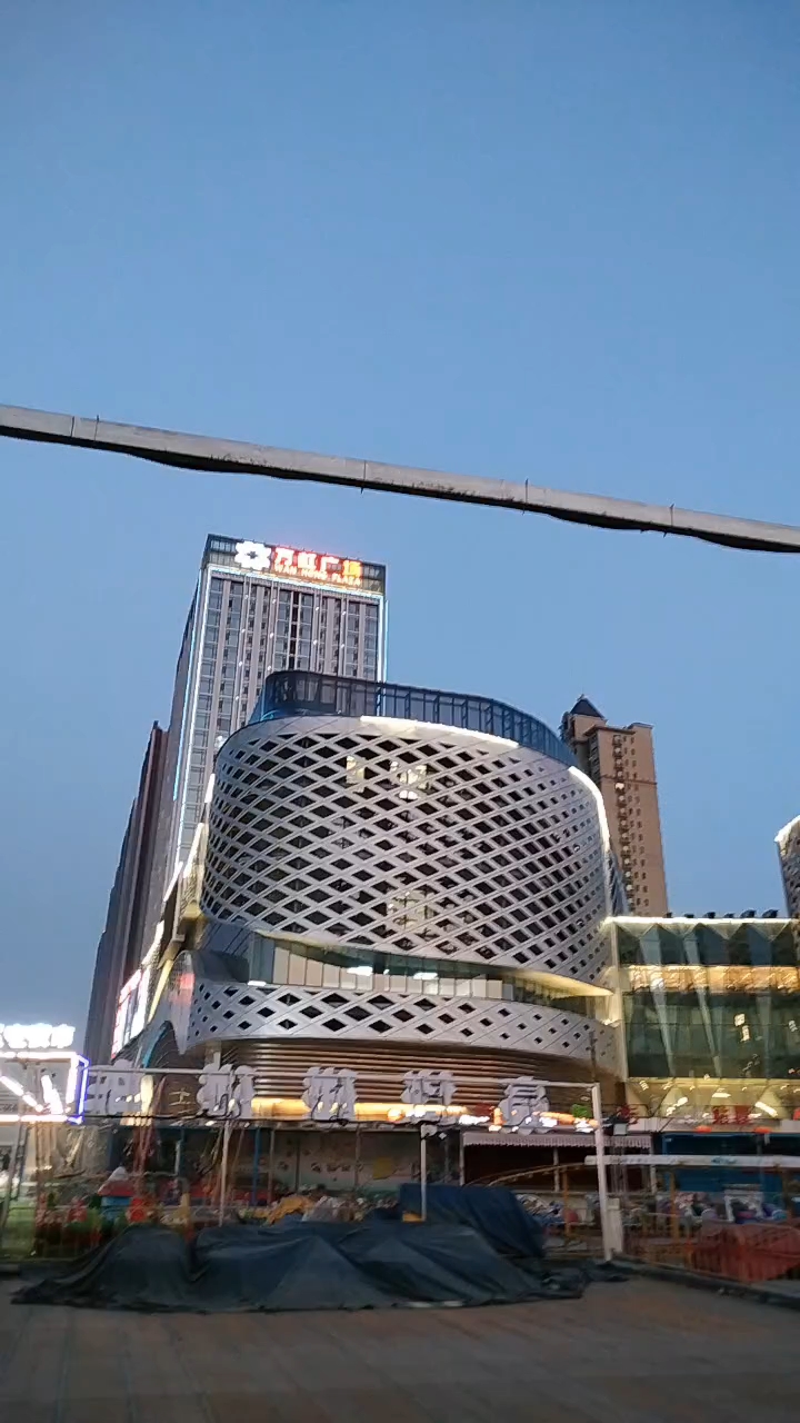 济南万虹广场,求赞