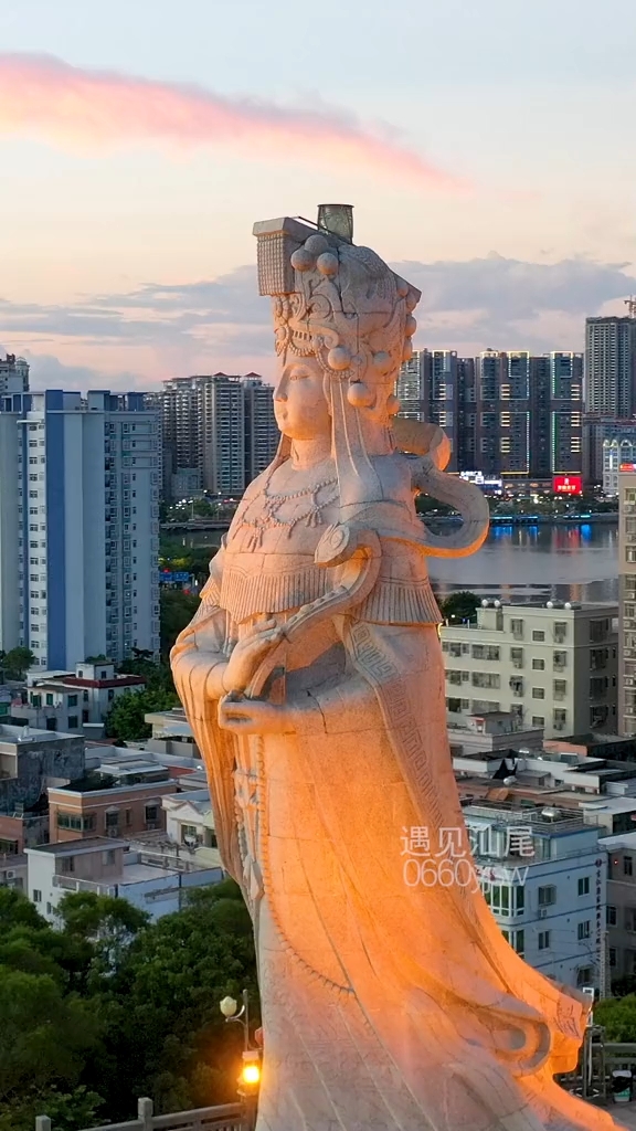 汕尾城区凤山妈祖像