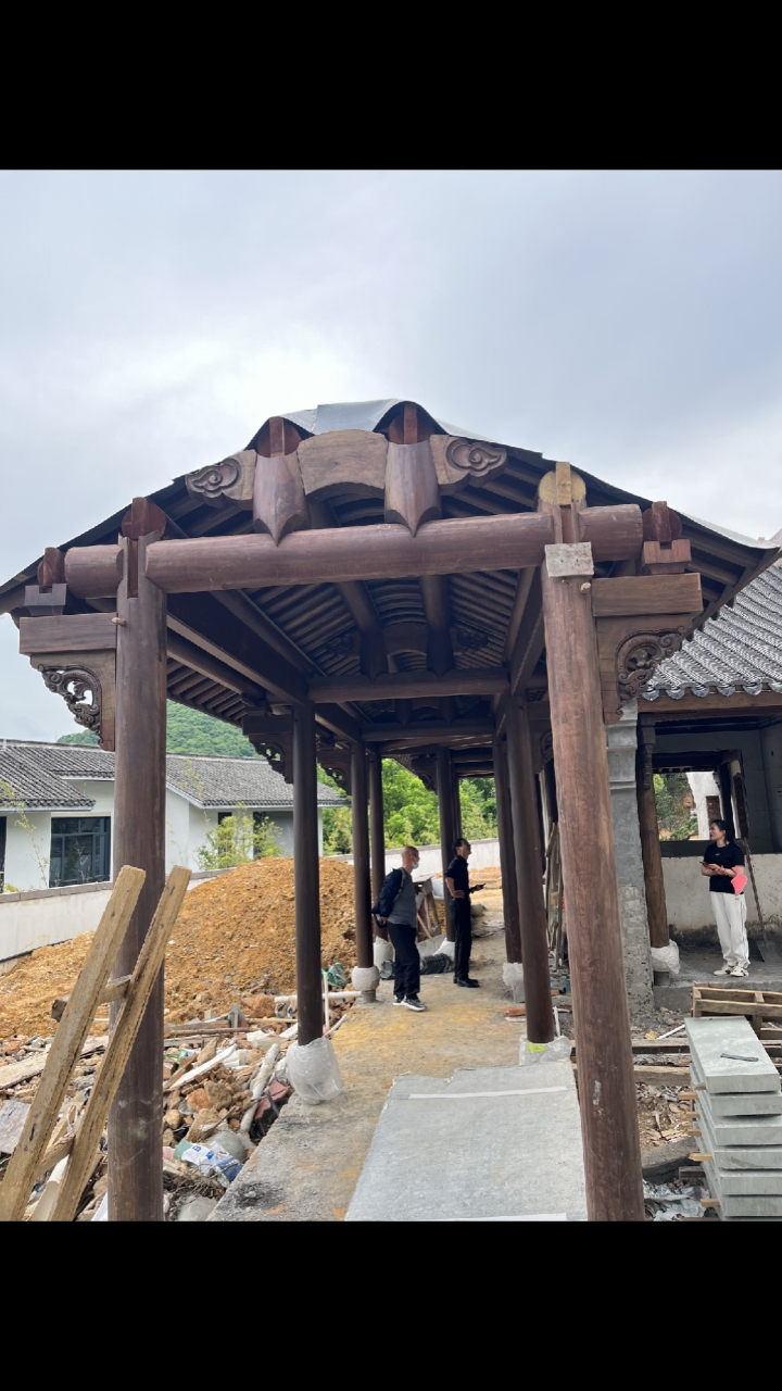 别墅庭院长廊视频效果欢迎大家发表评论-度小视