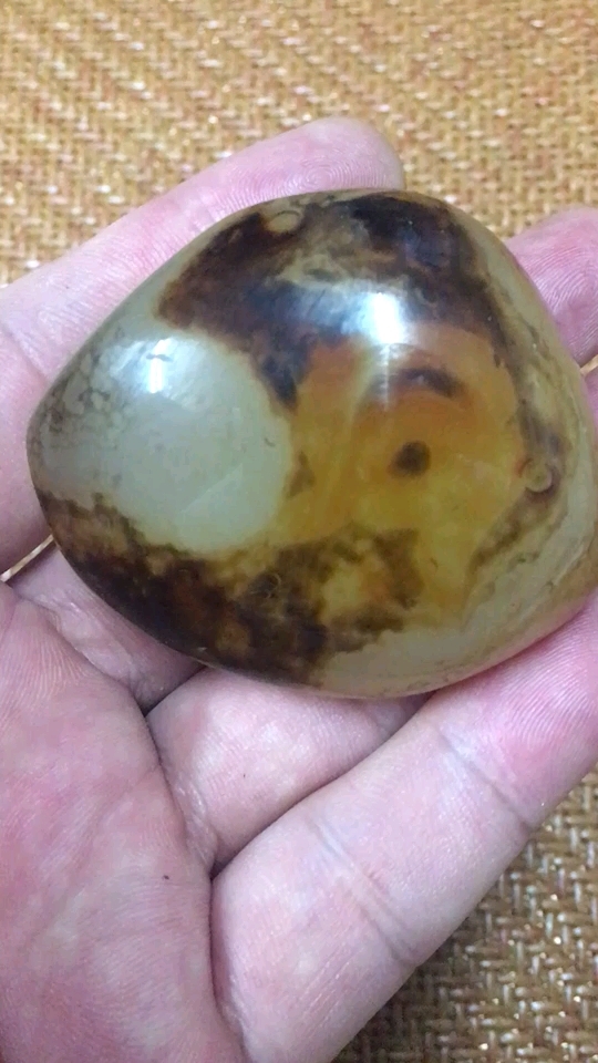 天然玛瑙奇石,"阿凡提"头像画面石.带国检证书.