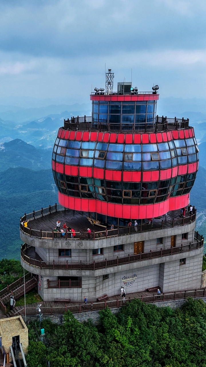 "中国凉都"六盘水梅花山的诗意栖居