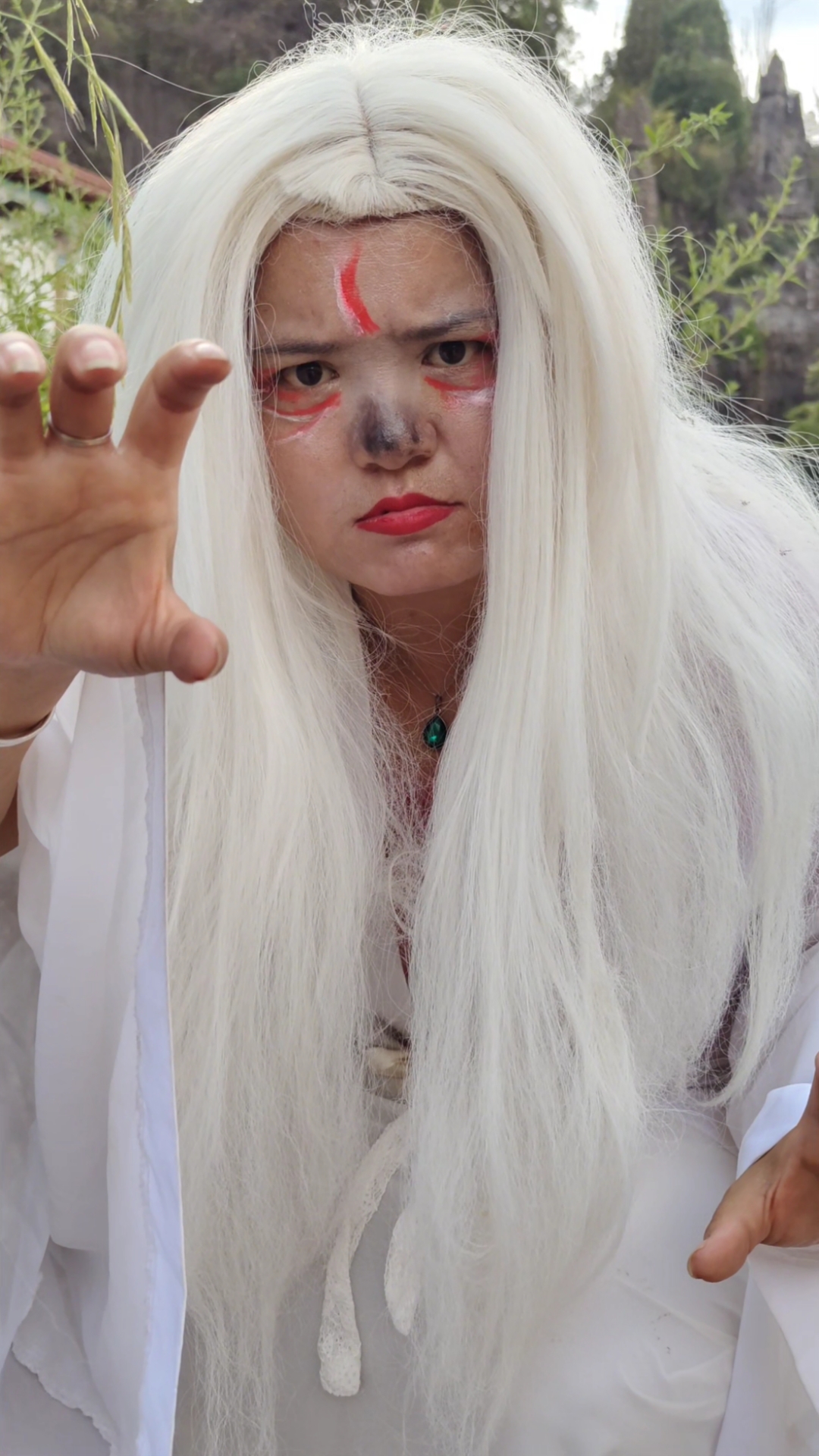 阿飘也爱钱!民间故事之白衣女鬼