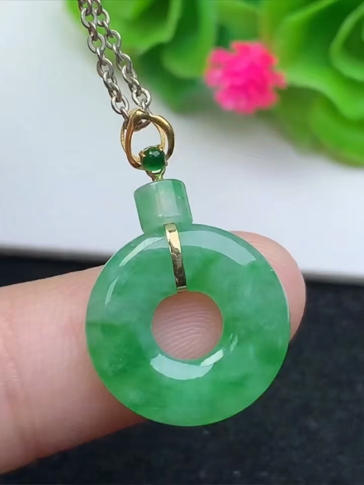 翡翠 18k金扣镶嵌 甜甜圈