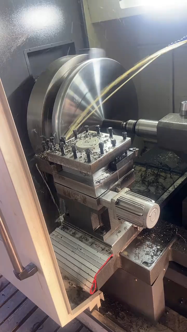 数控车床加工这样的大工件一点都不费力