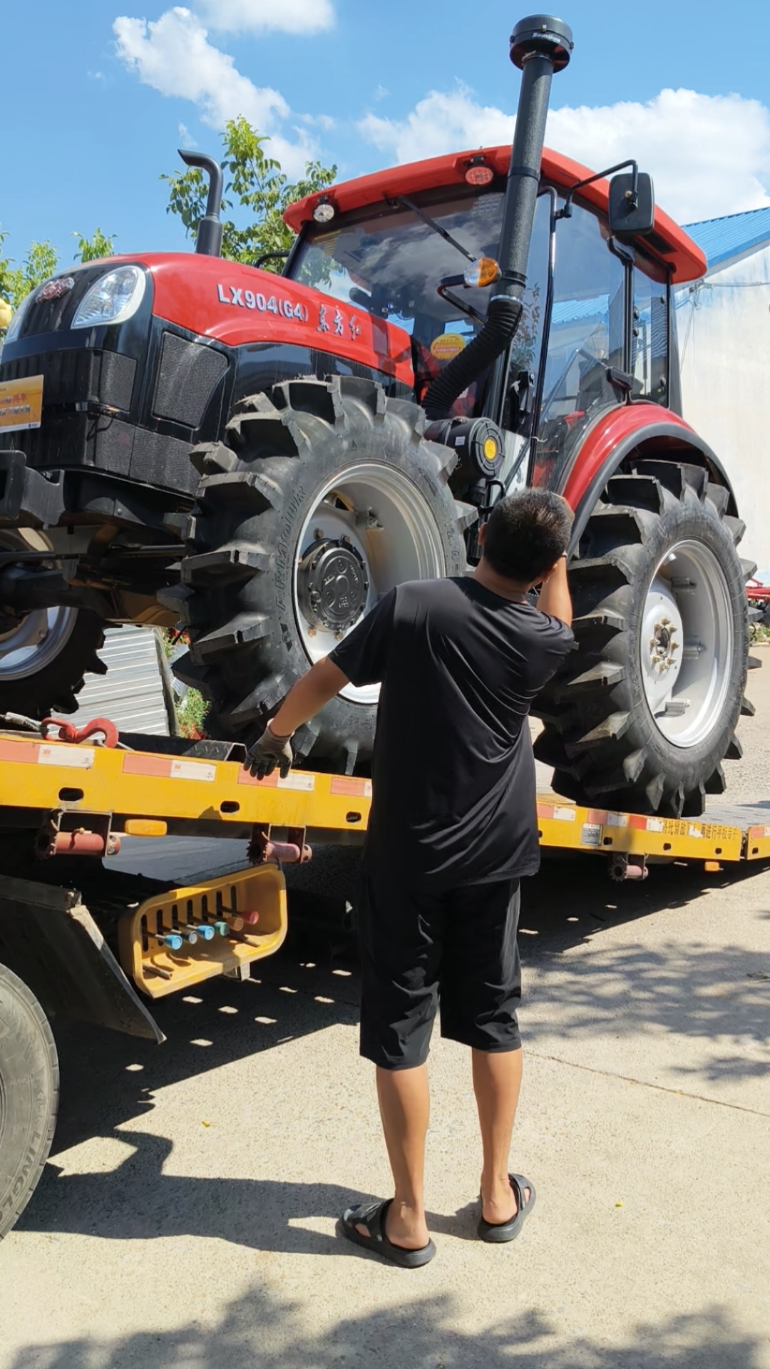 lx904东方红拖拉机,加大加强大桥装车发货,到广东