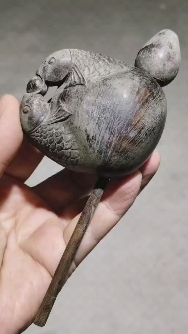 清代老木雕木鱼一套