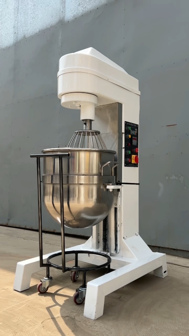 龙麦80升打蛋机,电动升降,拉桶不用摘球