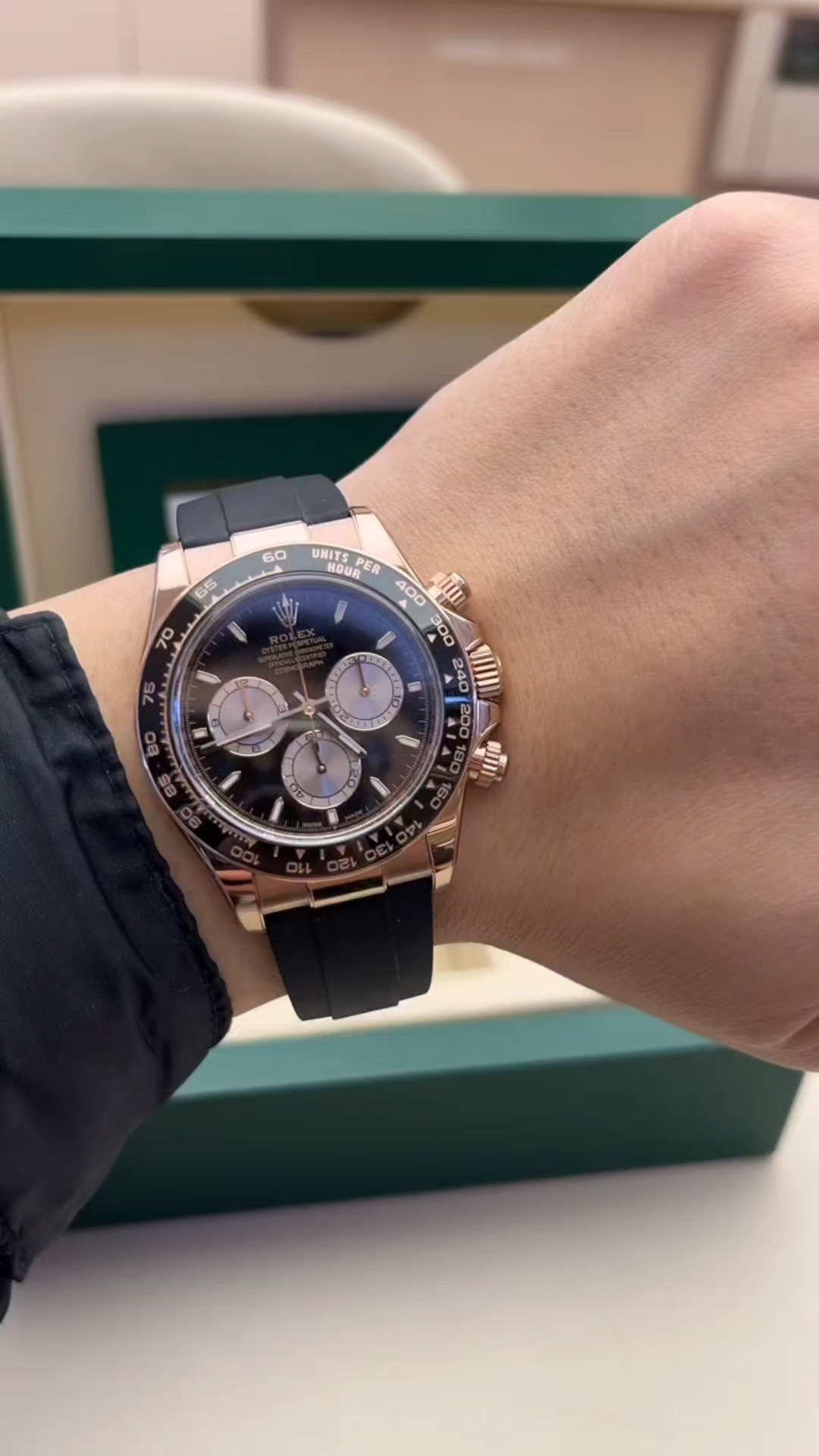 劳力士迪通拿腕表,简约设计透着奢华,时尚又有品味值得拥有