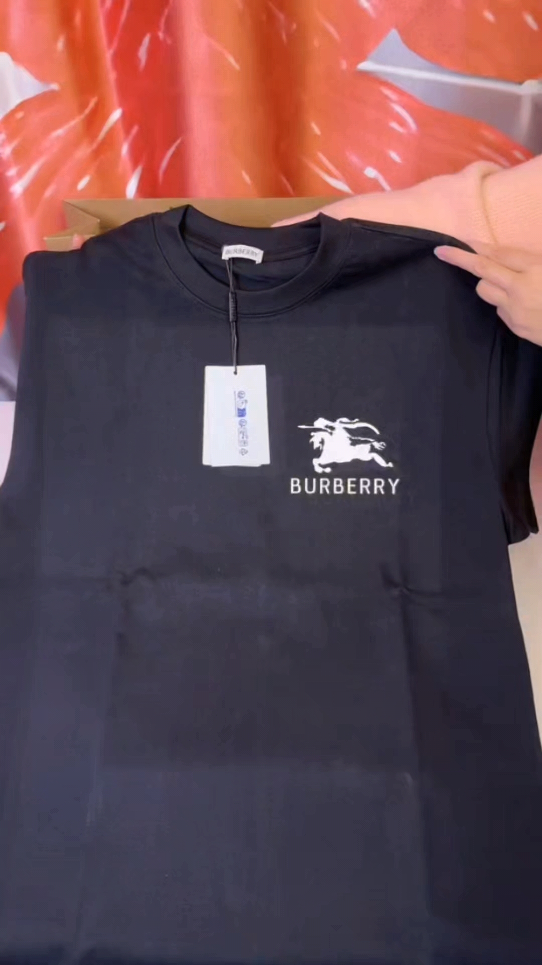 巴宝莉春夏新品短袖t恤