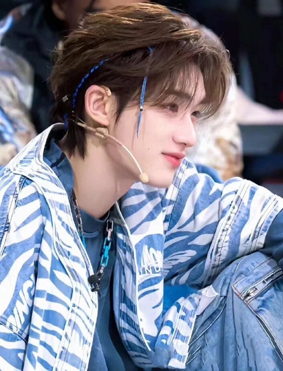 丁程鑫的帅气照片