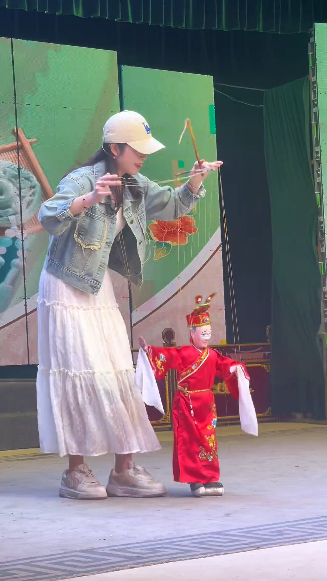 非遗传承提线木偶表演