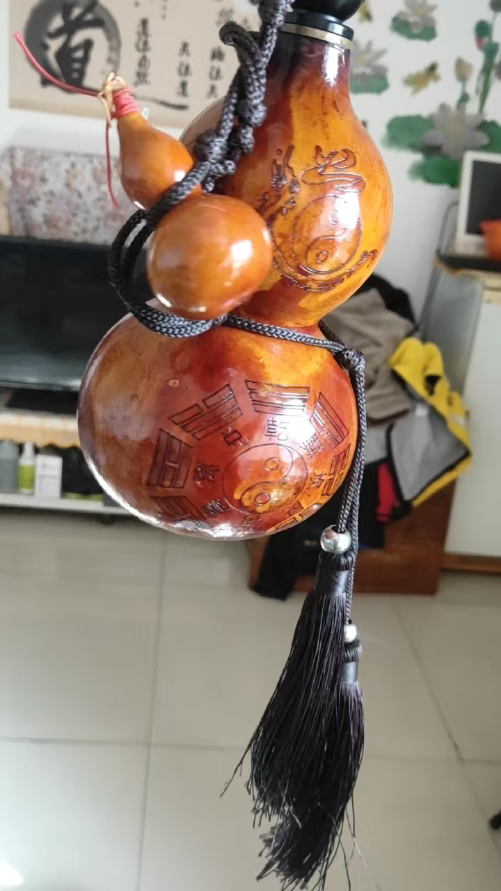 道系酒葫芦,盘玩五年的花皮葫芦,已经玉化爆浆