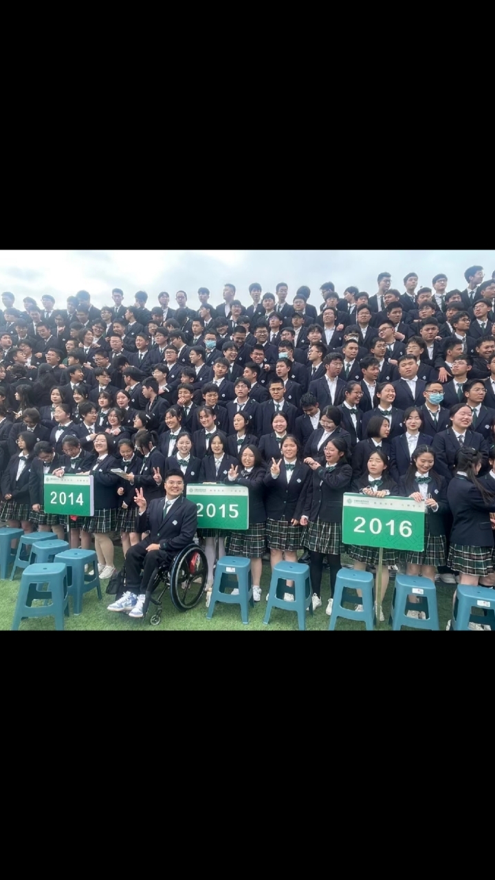 合肥四中高三2015班胡元欣毕业照