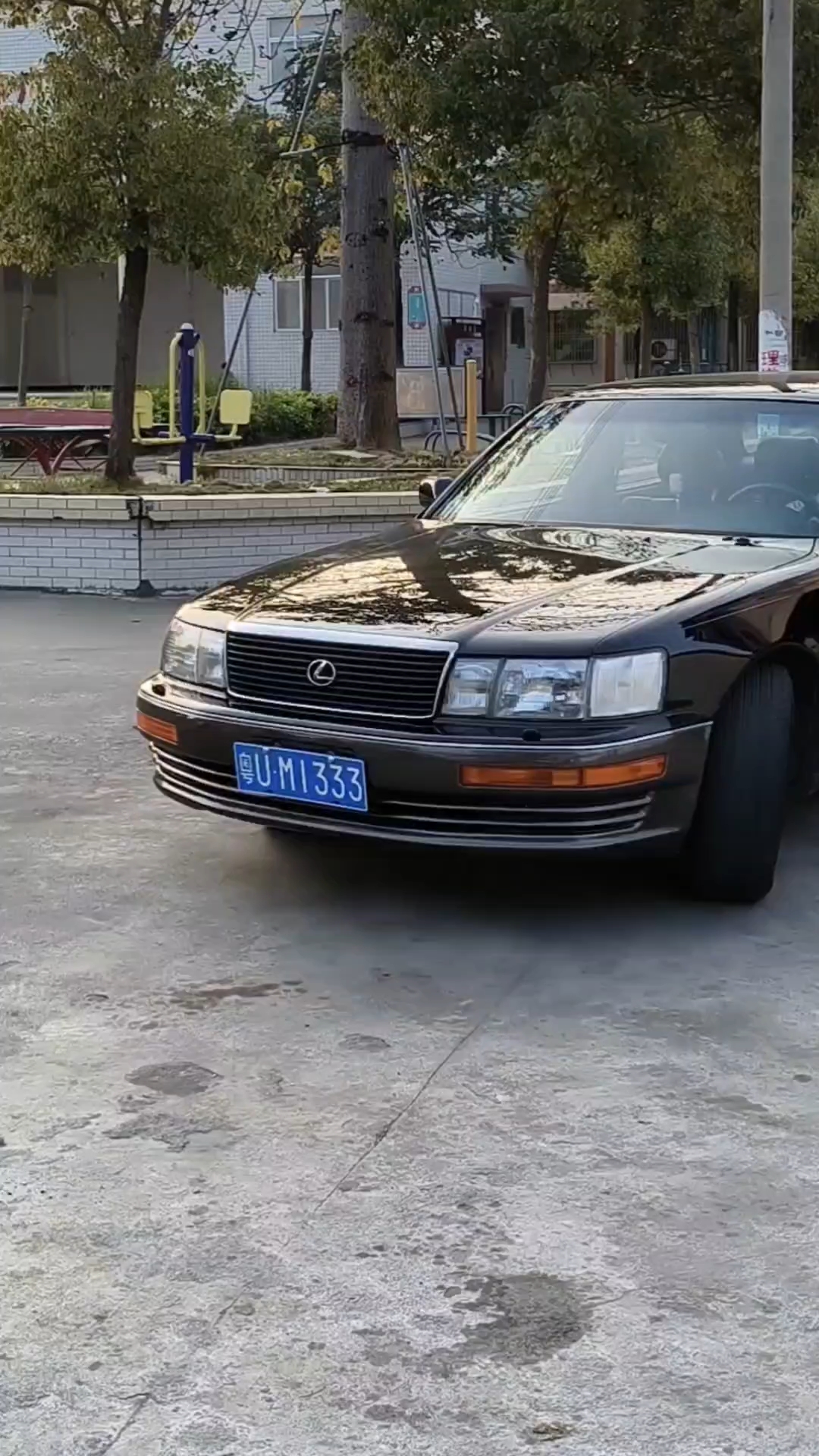 90年代的王者,雷克萨斯ls400