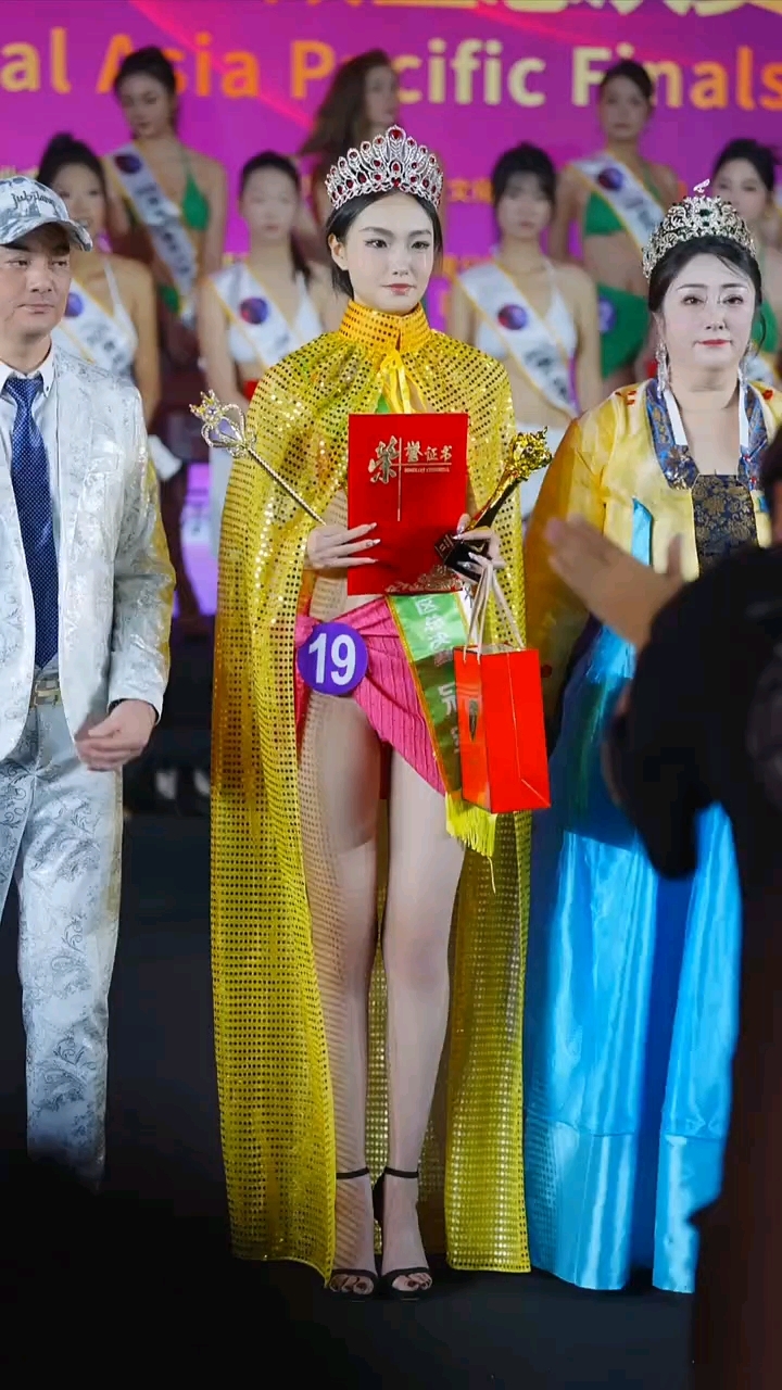 2025国际比基尼小姐大赛冠军孙卉如 #选美大赛