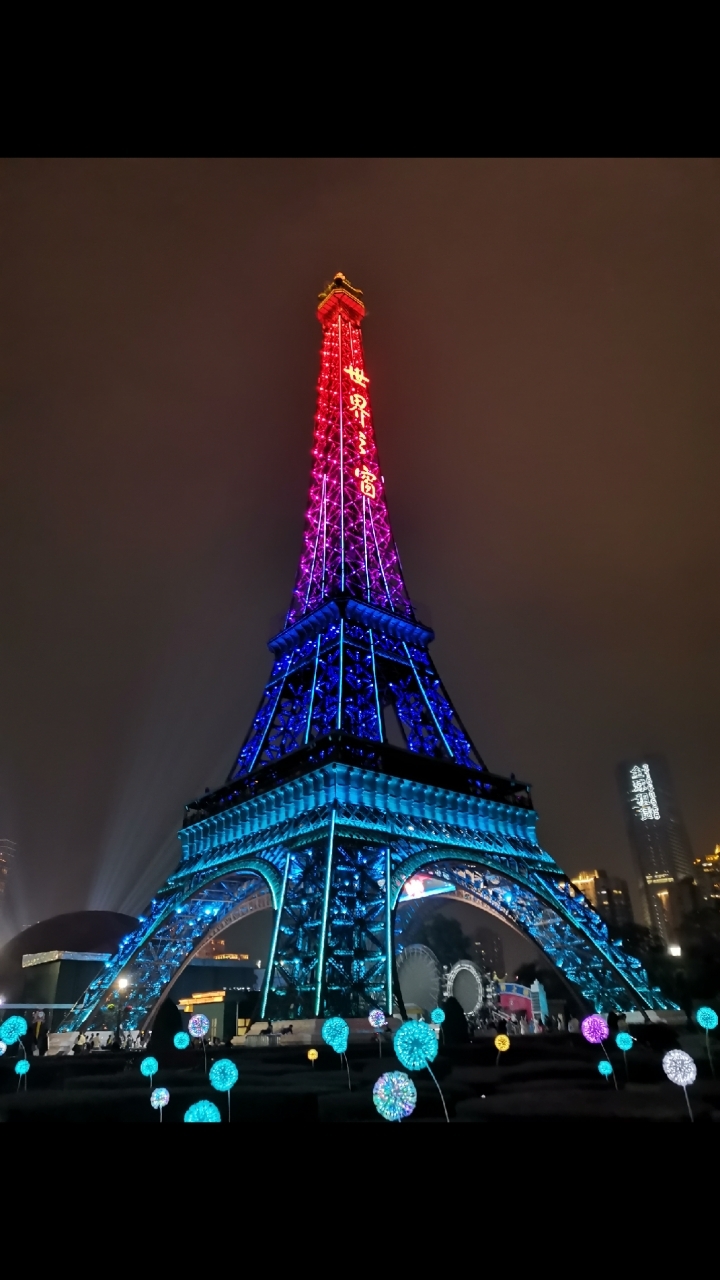 美丽的世界之窗灯光秀,照耀了整个深圳