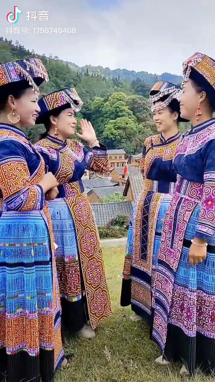 越南苗族漂亮的姑娘