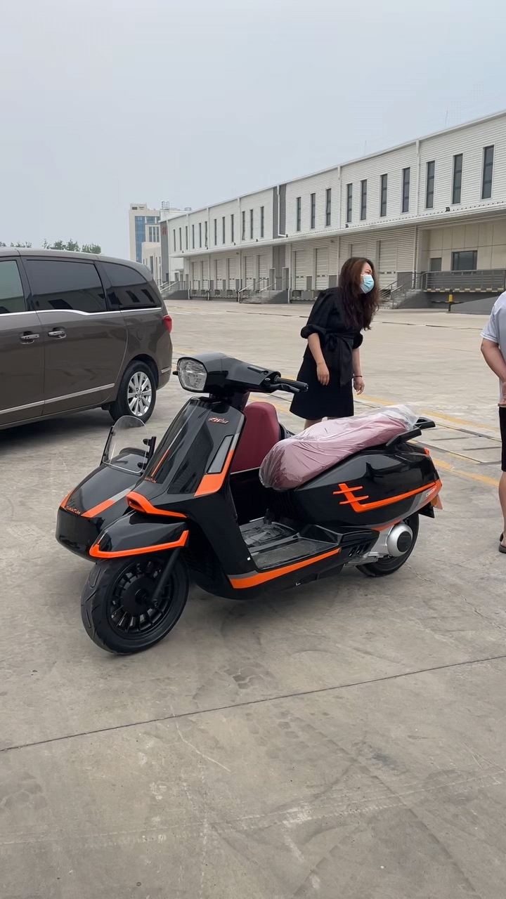 长江250踏板边三轮摩托车,单缸水冷,客户上门自提